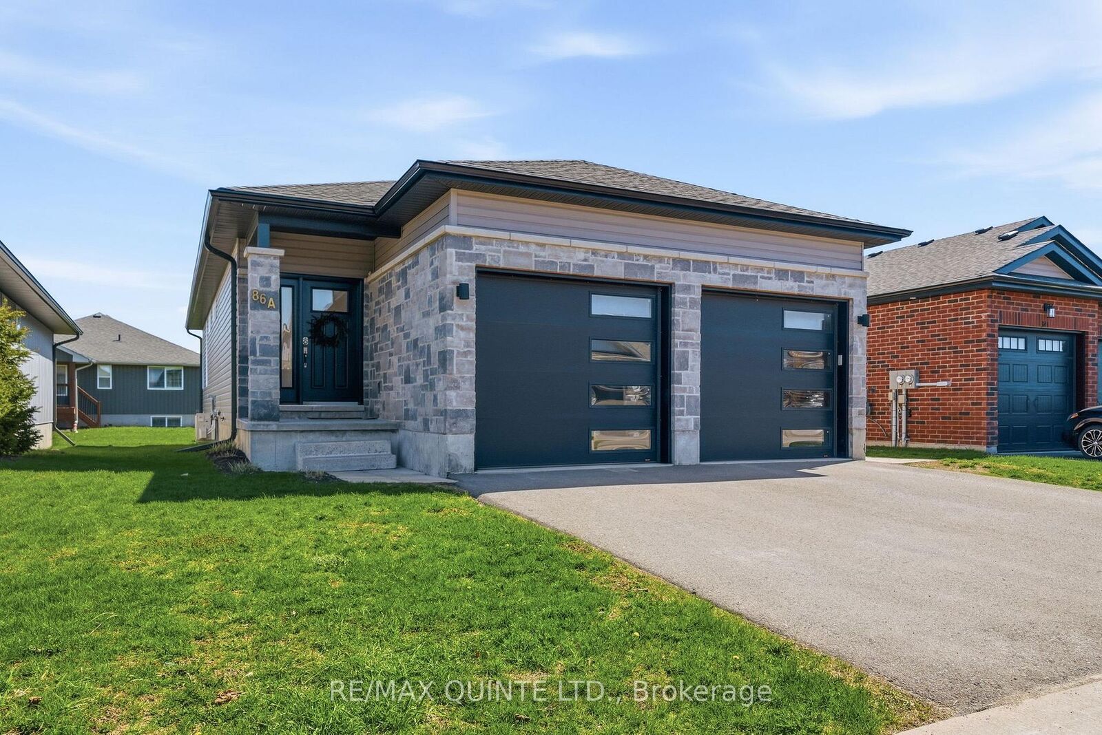 Property Photo: 86 Aldersgate Drive W A &Amp B ON K8P 0G8