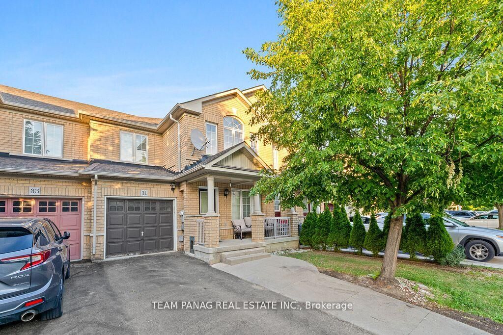 Property Photo: 31 Snowshoe Lane ON L6R 0J6