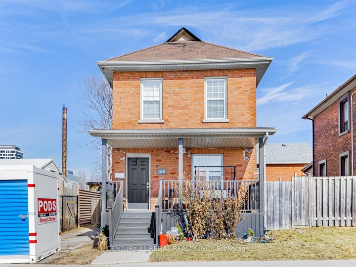 160 Bruce Street — photo 1