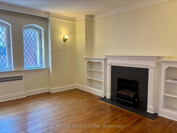 Property Photo:  216 Metcalfe Street 18  ON K2P 1R1 