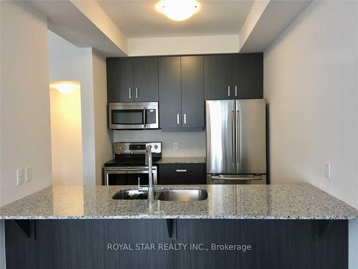 Property Photo:  1169 Garner Road E 4  ON L9G 2J9 