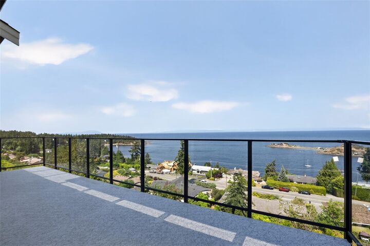 Property Photo: 3856 Gulfview Dr BC V9T 6E2