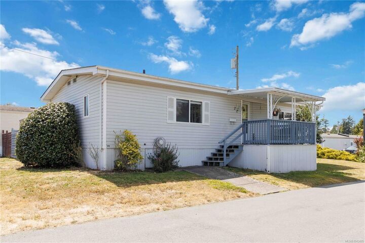 Property Photo:  1581 Middle Rd #22  BC V9A 7A6 