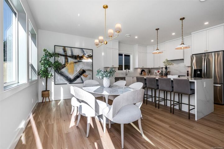 Property Photo: 654 Wisteria Ridge BC V9B 3N4