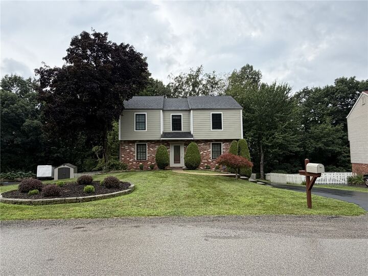 Property Photo:  4790 Bayfield Rd  PA 15101 