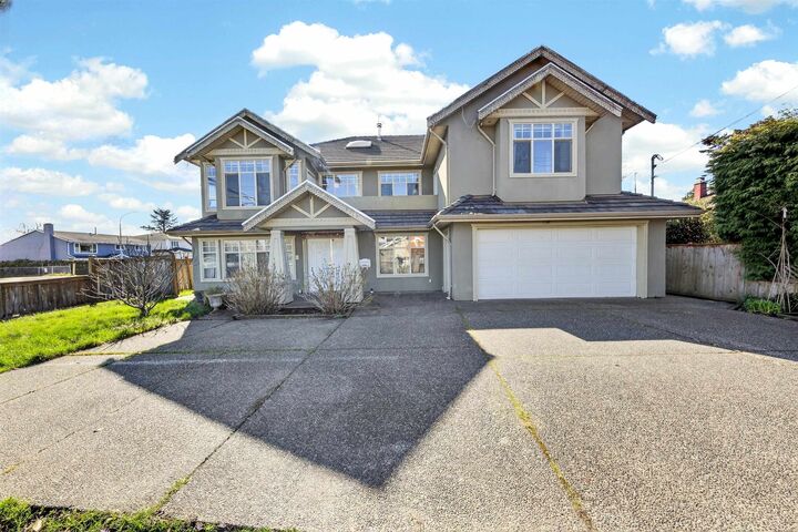 Property Photo: 8800 Francis Road BC V6Y 1A6