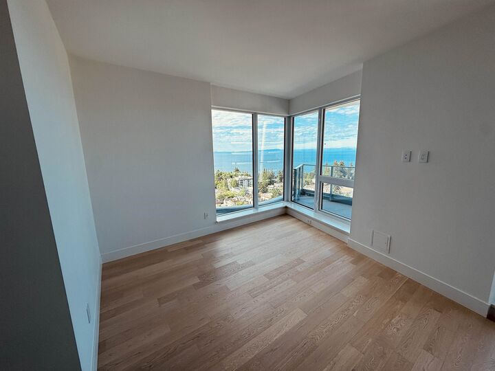 Property Photo:  1493 Martin Street 14th Floor  BC V4B 0C4 
