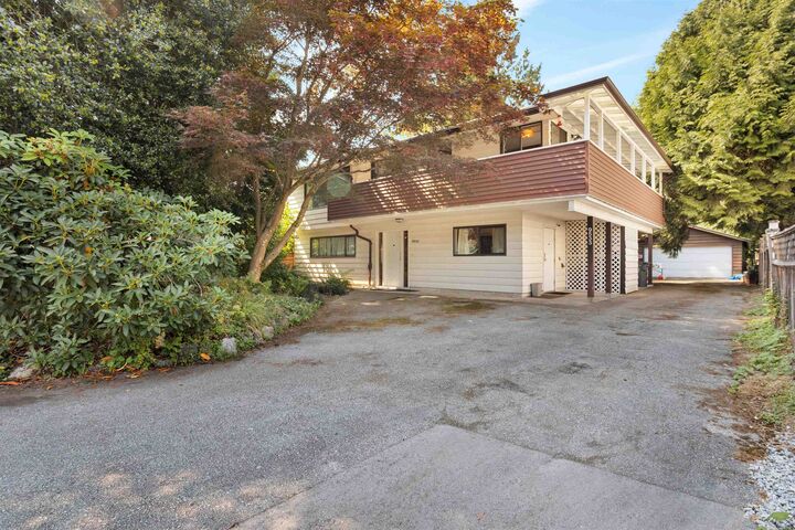 9533 139 Street — photo 1