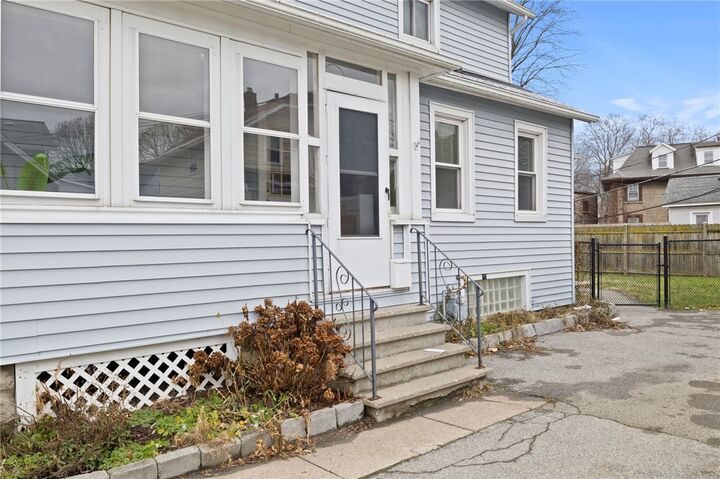 Property Photo: 20 Bloomfield Place NY 14620