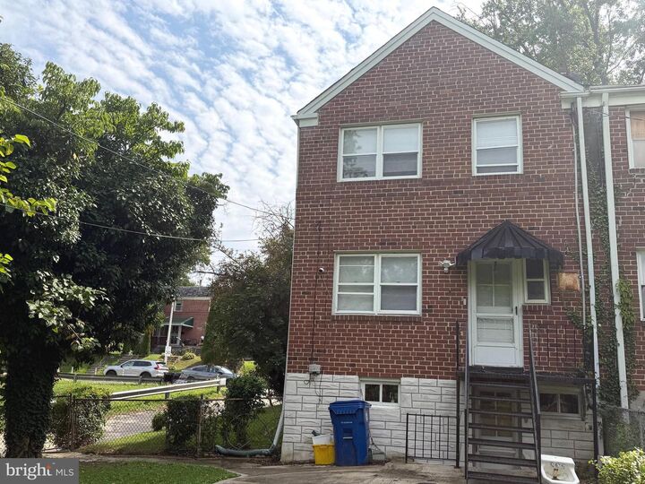 Property Photo:  1201 Cooks Lane  MD 21229 
