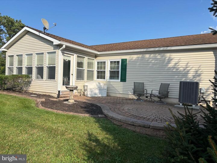 Property Photo:  387 Thrush Court W  PA 18938 