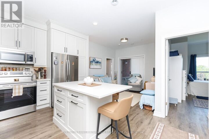 Property Photo:  529 South Pelham Road 306  ON L3C 0H7 