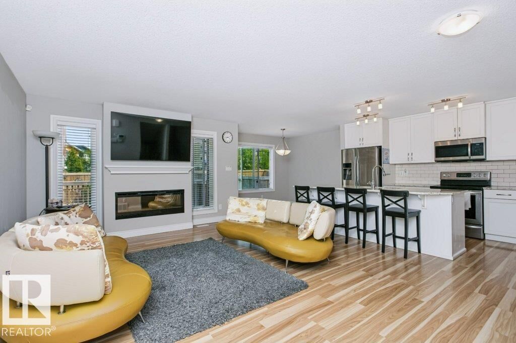 Property Photo: 3496 Weidle Way SW AB T6X 1Z4