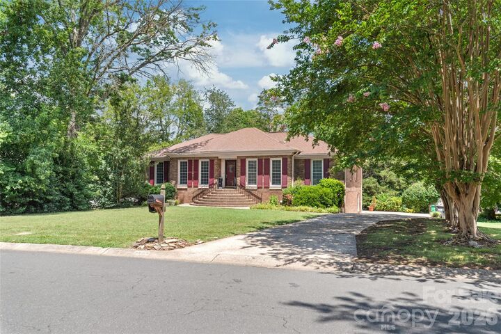 Property Photo:  7308 Quail Ridge Drive  NC 28226 