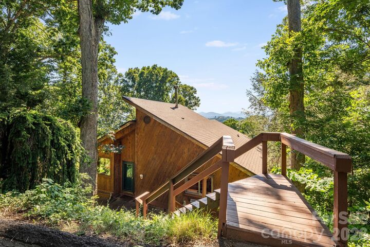 Property Photo: 529 N Griffing Boulevard NC 28804