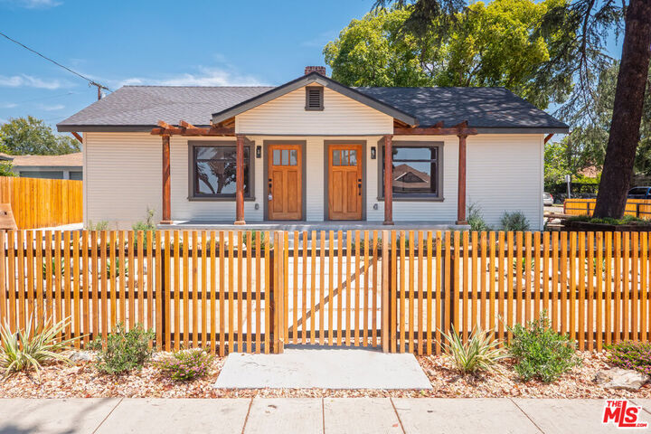 Property Photo:  591 E 9th St  CA 91786 