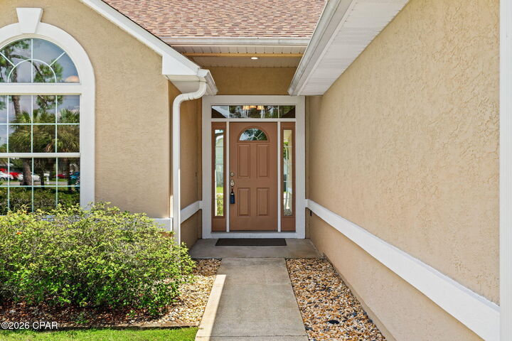Property Photo: 7117 Brandywine Drive FL 32407