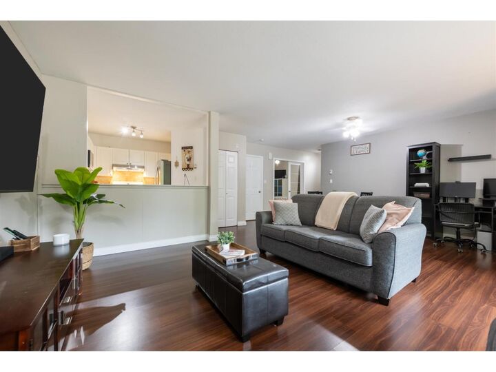 Property Photo: 13660 84 Avenue 3 BC V3W 0T6