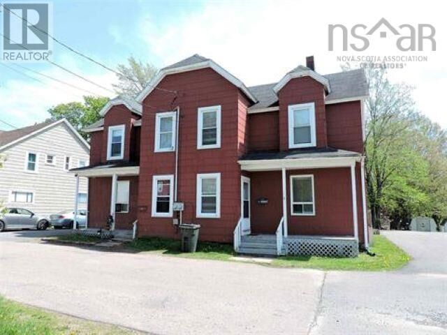 Property Photo:  2 Queen Street Extension  NS B4H 1P8 