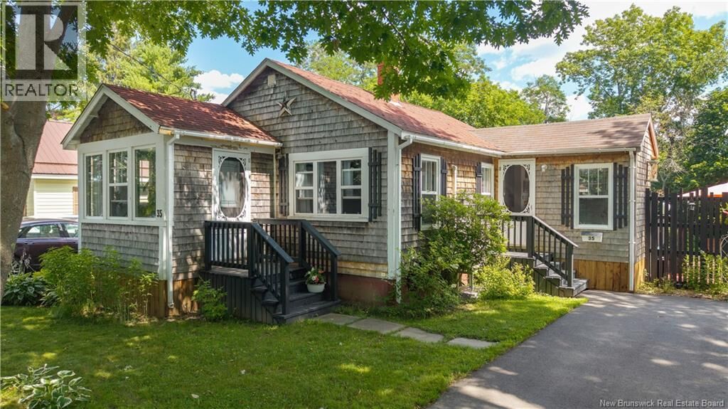 Property Photo:  35 Hill Street  NB E3L 1N6 