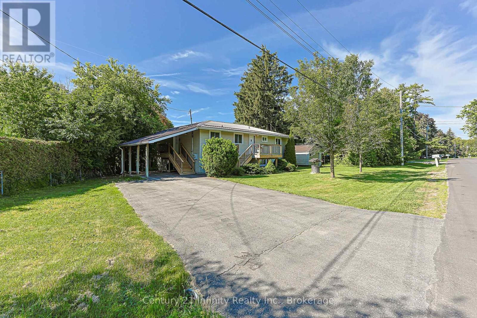 Property Photo:  7 Robmar Street  ON L1M 1T8 