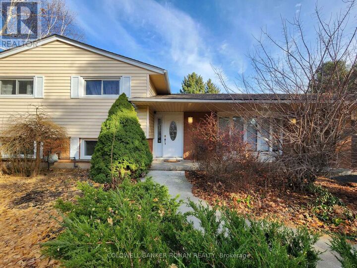Property Photo:  225 Lime Kiln Road  ON L9G 3A9 