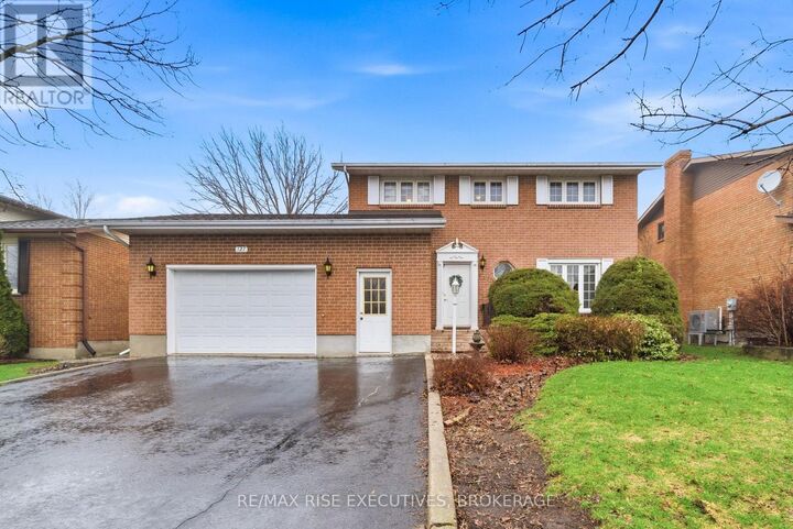 127 Nicholson Crescent — photo 1