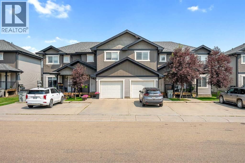 Property Photo: 1511 47C Avenue SK S9V 1W7