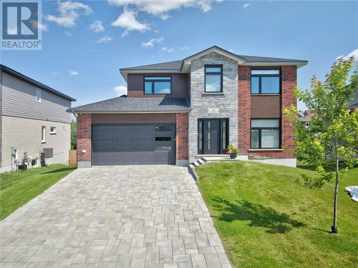 Property Photo:  21 Vega Court  ON P3E 0A6 