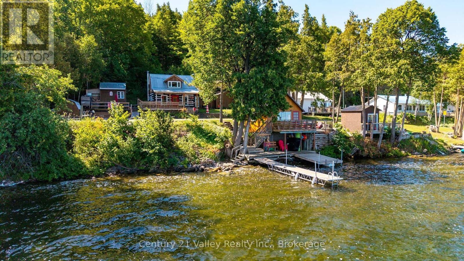 Photo de la propriété: 763 Lake Clear Road ON K0J 1T0