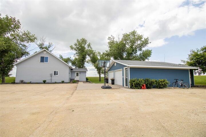 Property Photo:  26146 2 Road East  MB R0G 1W0 