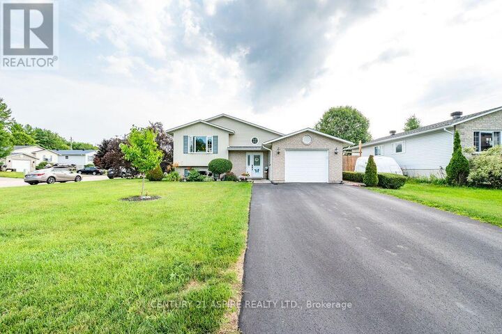 Property Photo:  3 Highland Park Drive  ON K8H 3S2 