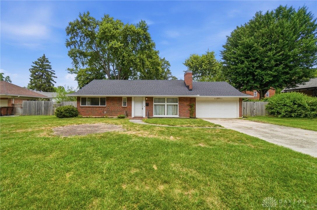 Property Photo:  111 Westhaven Drive  OH 45429 