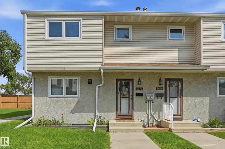 Property Photo:  5677 137 Avenue NW  AB T5A 2H4 