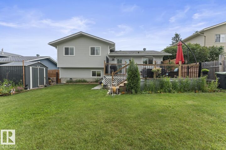 Property Photo:  1303 12 Street  AB T9M 1L1 