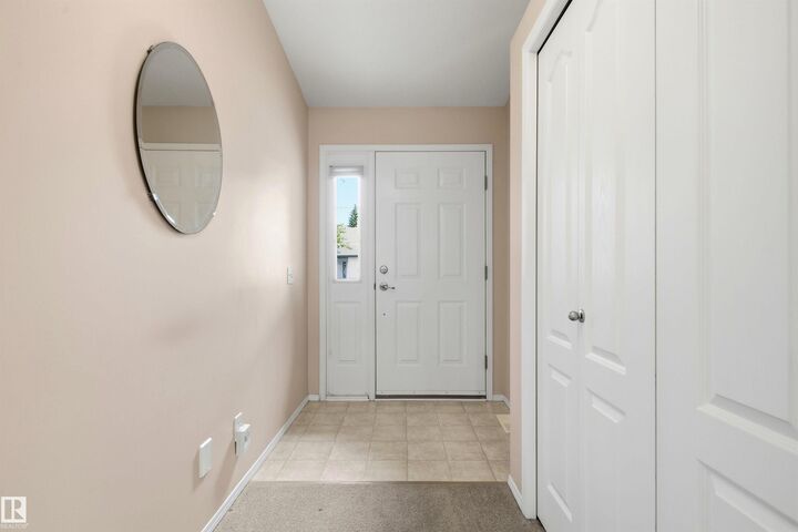 Property Photo: 9 Dechene Road NW 10 AB T6M 2V1