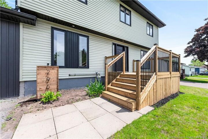 Property Photo:  296 Buckingham Avenue  NB E1B 2P2 