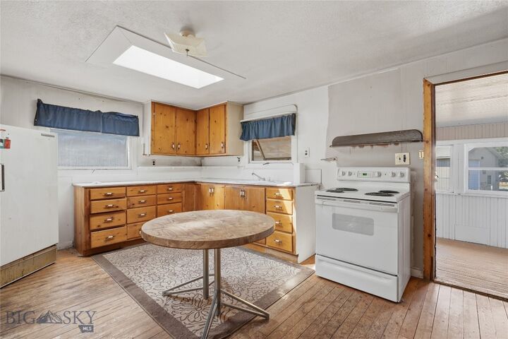 Property Photo:  13 Central  MT 59718 