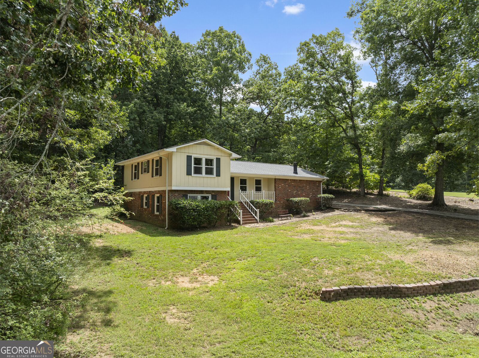 Property Photo: 10 Thrushwood Road NE GA 30161