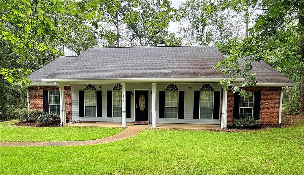 Property Photo:  401 Timber Ridge Drive  LA 71485 