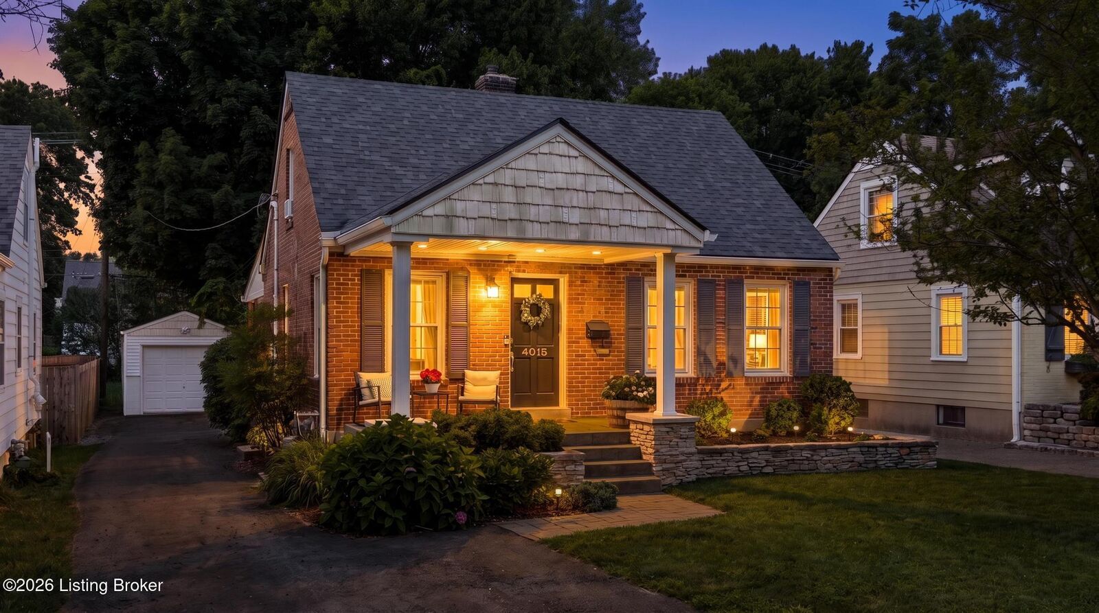 Property Photo: 4015 Springhill Rd KY 40207
