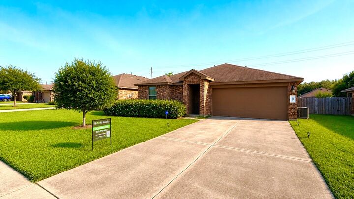 Property Photo:  6410 Indigo Cliff Drive  TX 77469 