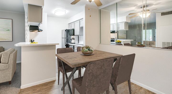 Property Photo: 11810 Hammond Drive 912 TX 77065