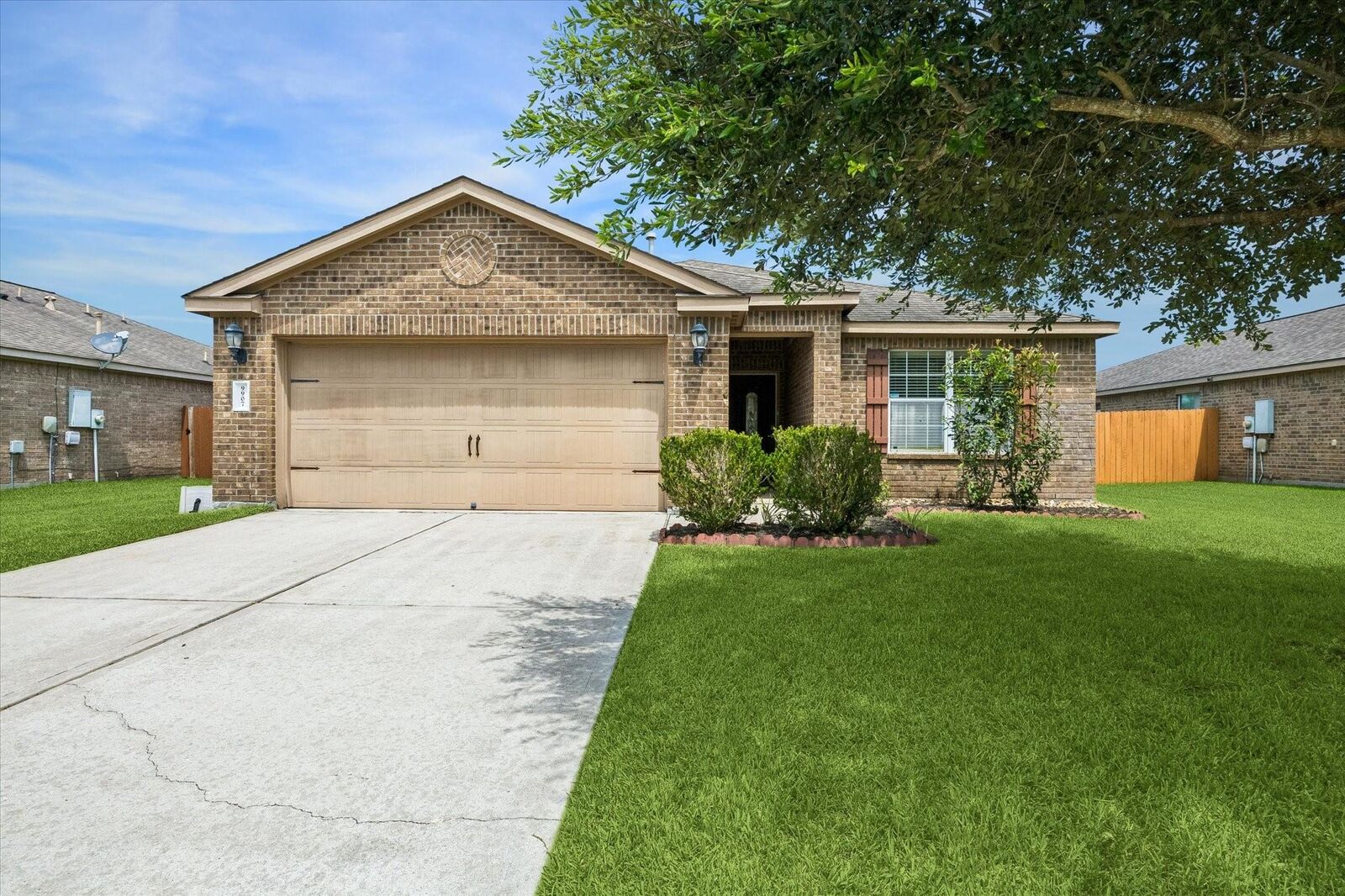 Property Photo:  9907 Garnet Springs Drive  TX 77583 