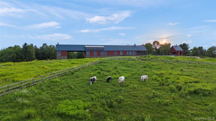 Property Photo:  241 Cunningham Hill Road  NY 12029 