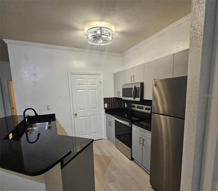 Property Photo: 3621 Conroy Road 738 FL 32839
