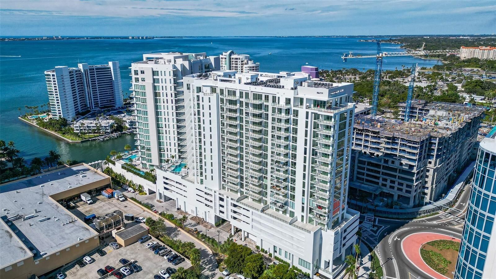 Property Photo:  301 Quay Commons 904  FL 34236 