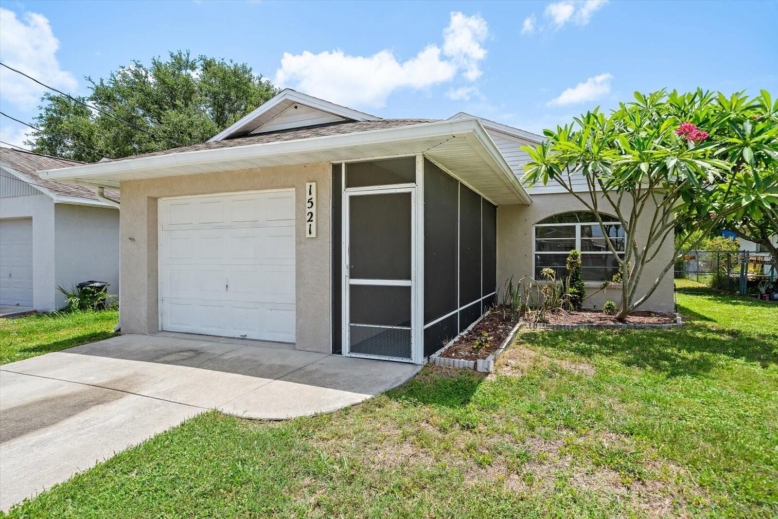Property Photo: 1521 13th Street W FL 34221