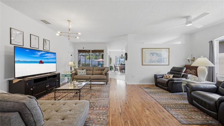 Property Photo:  12630 Rockrose Glen  FL 34202 
