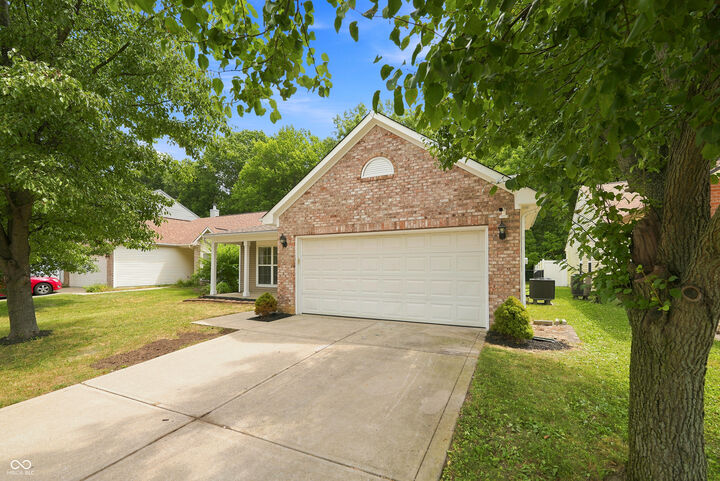 Property Photo:  2115 Sotheby Lane  IN 46239 